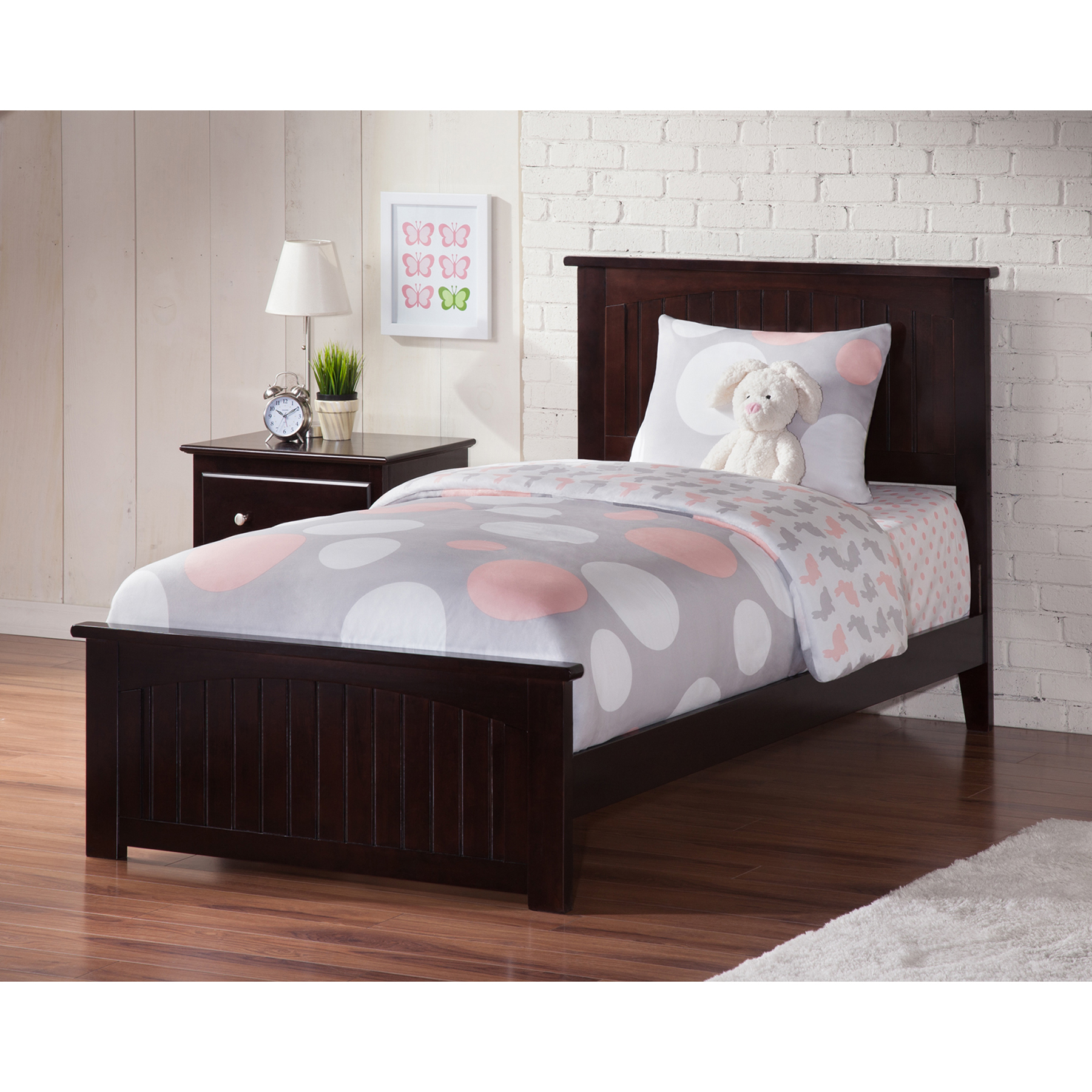 Nantucket Queen Wood Bed - Matching Foot Board 