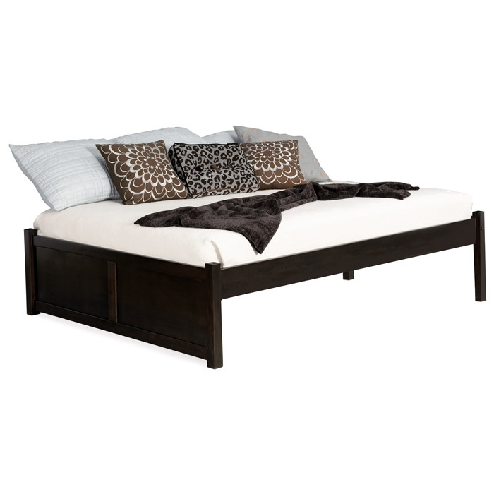 Concord Platform Bed w/ Flat Panel Footboard in Espresso 